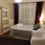 Homestay En Vivienda Gran Via *