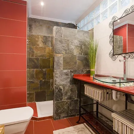 En Vivienda Gran Via 홈스테이